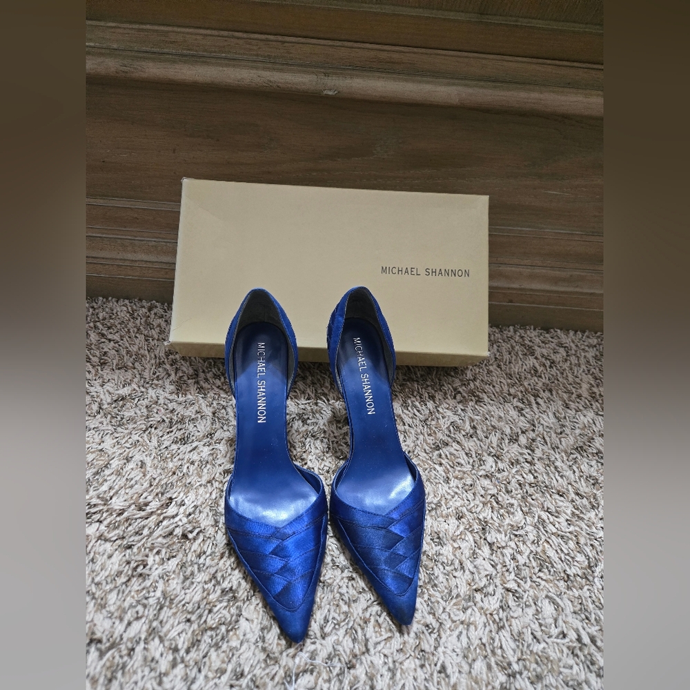 Michael Shannon Elegant Blue Heels - Picture 1 of 3